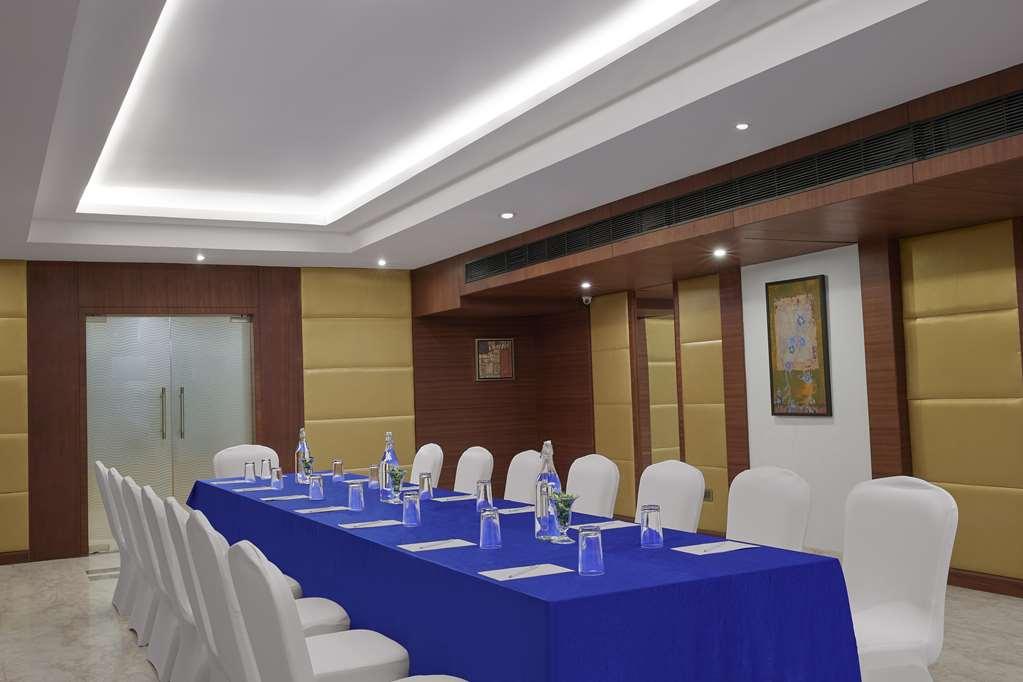 Surestay By Western 4* Indore